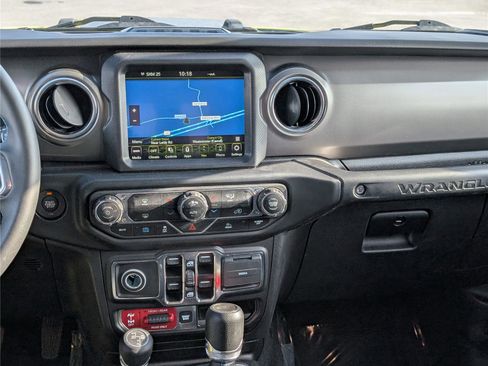 Used 2023 Jeep Wrangler Rubicon image 18