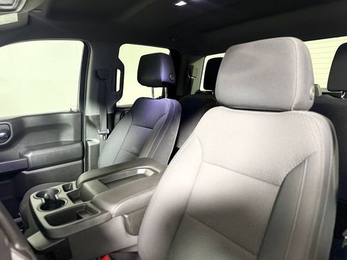 Used 2020 Chevrolet Silverado 1500 Custom w/ Custom Value Package AWD/4WD image 20