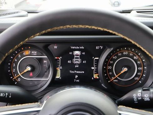 New 2024 Jeep Wrangler Sahara w/ Technology Group image 27