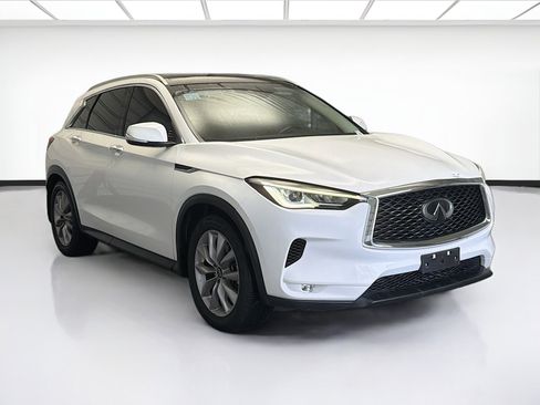 Used 2020 INFINITI QX50 Luxe image 3