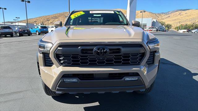 Certified 2026 Toyota Tacoma TRD Off-Road AWD/4WD image 8