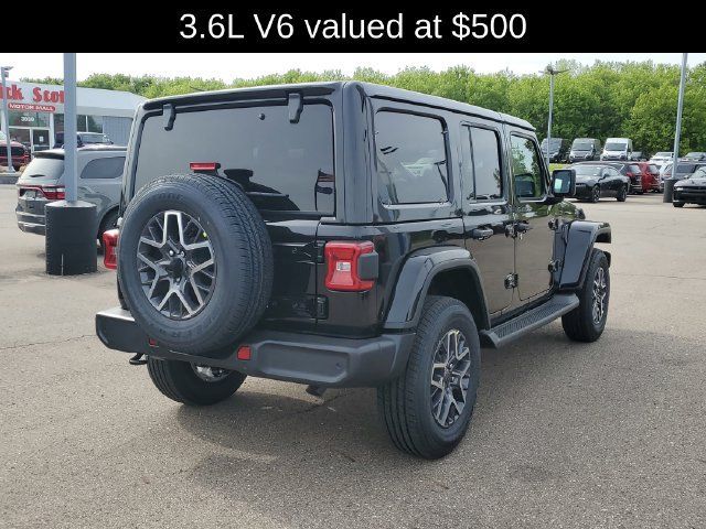 New 2026 Jeep Wrangler Unlimited Sahara AWD/4WD image 7