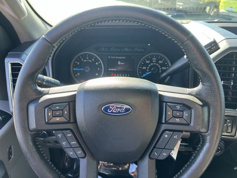 Used 2016 Ford F150 XLT w/ Equipment Group 302A Luxury AWD/4WD image 24
