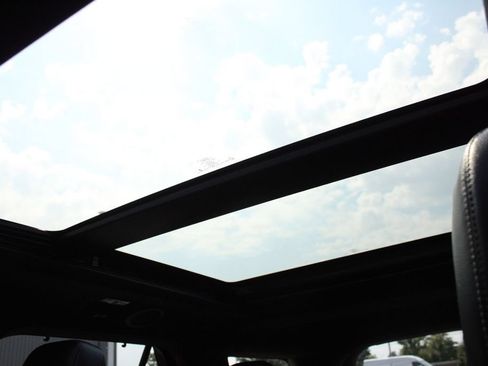 Used 2020 Ford Explorer Limited AWD/4WD image 6