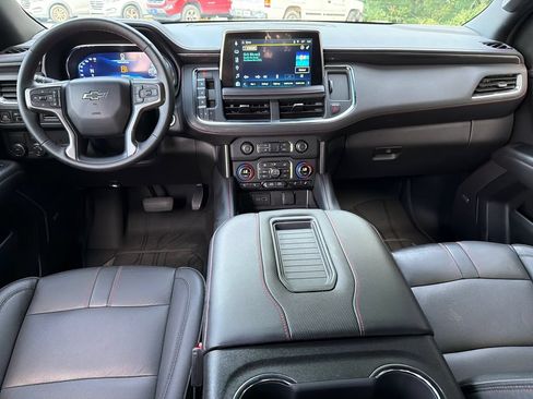 Used 2024 Chevrolet Tahoe RST w/ Luxury Package RWD image 23