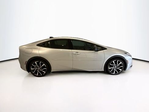 New 2024 Toyota Prius Prime Premium FWD image 7