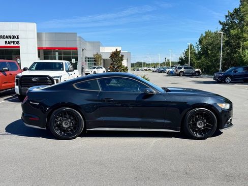 Used 2017 Ford Mustang Premium RWD image 3