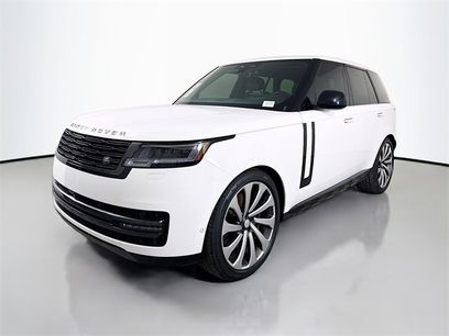 New 2025 Land Rover Range Rover SE