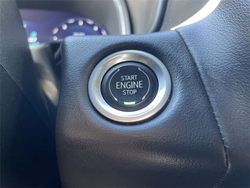 Used 2022 Chevrolet Tahoe High Country image 16