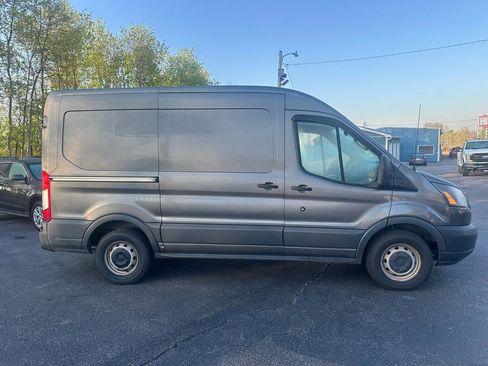 Used 2015 Ford Transit 150 130 Medium Roof image 4