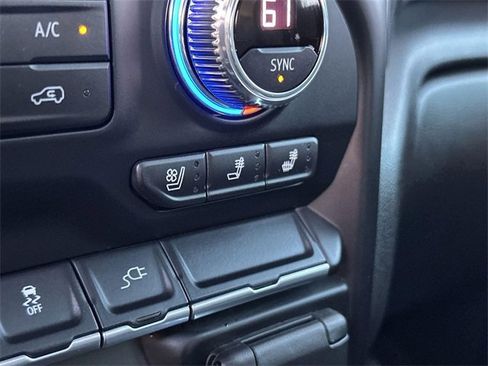 Used 2023 GMC Sierra 2500 SLT w/ SLT Convenience Package image 37