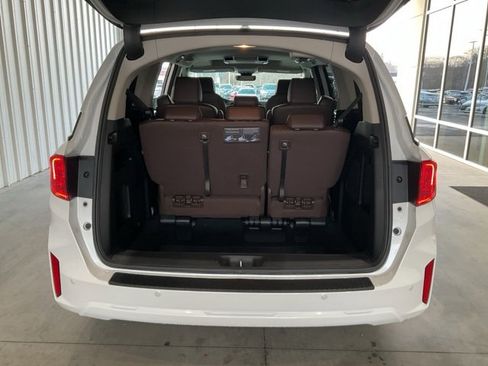 New 2026 Honda Odyssey Touring image 22