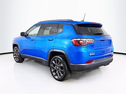 Used 2021 Jeep Compass Latitude AWD/4WD image 5