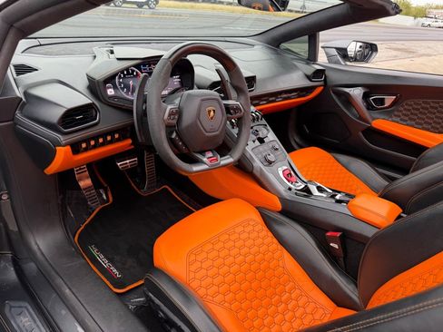 Used 2019 Lamborghini Huracan LP 580-2 image 18
