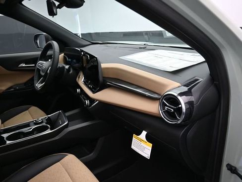 New 2026 Chevrolet Equinox ACTIV w/ Convenience Package III image 40