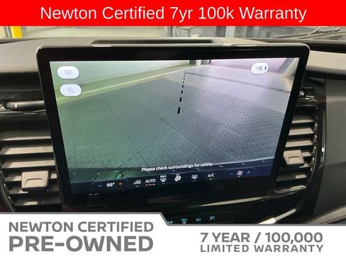 Used 2023 Ford Transit 350 XLT RWD image 7