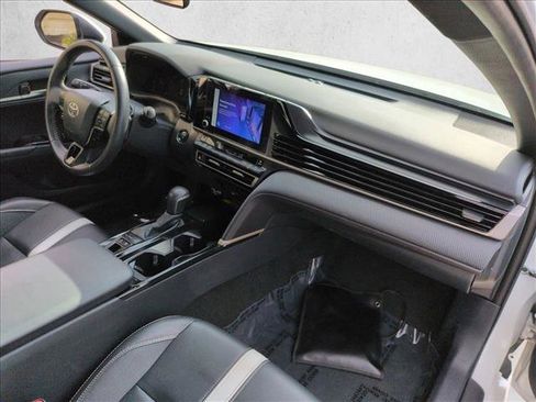 Used 2025 Toyota Camry SE FWD image 22