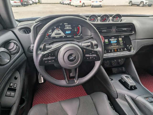 Used 2025 Nissan Z Performance w/ Floor Mat Package RWD image 32