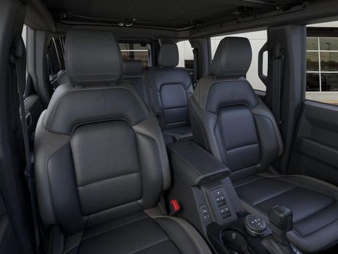 New 2026 Ford Bronco Outer Banks AWD/4WD image 14