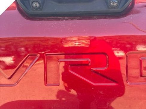 Used 2025 Chevrolet Silverado 2500 LTZ w/ LTZ Convenience Package AWD/4WD image 16