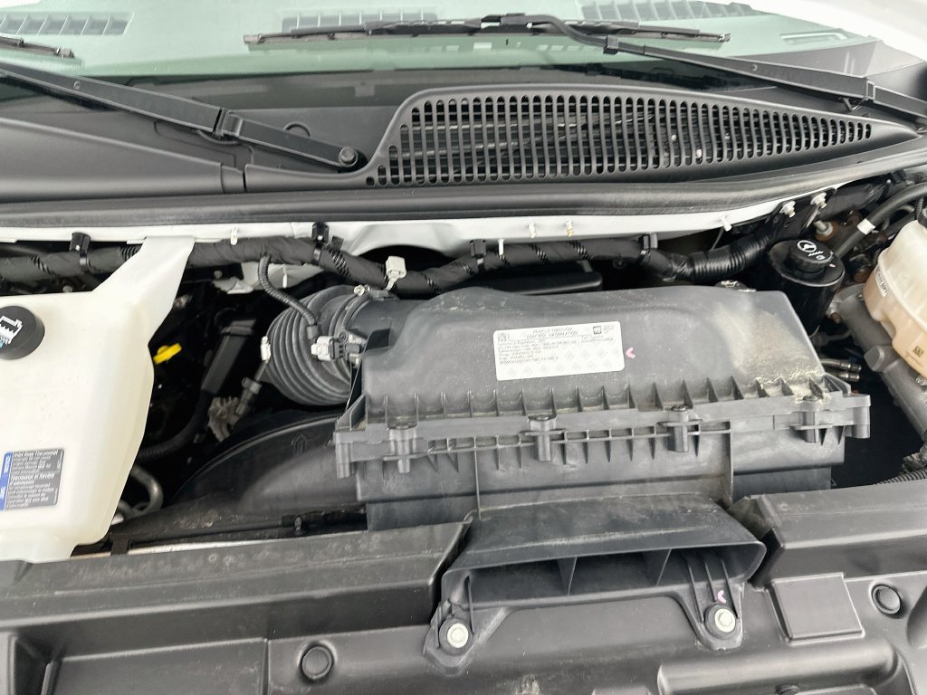 Used 2025 Chevrolet Express 3500 LT w/ LT Preferred Equipment Group RWD image 30