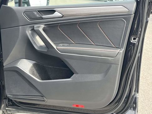 Used 2024 Volkswagen Tiguan Wolfsburg Edition image 26