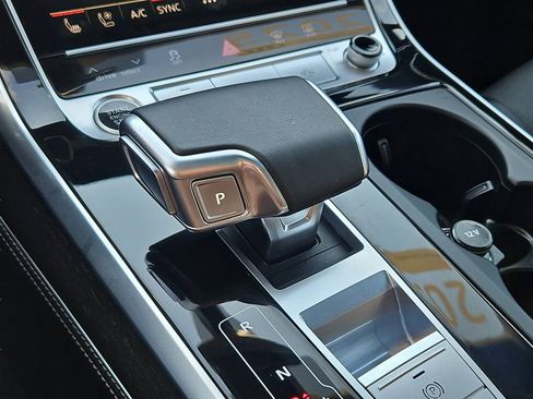 Certified 2025 Audi Q7 3.0T Premium Plus w/ Premium Plus Package image 32