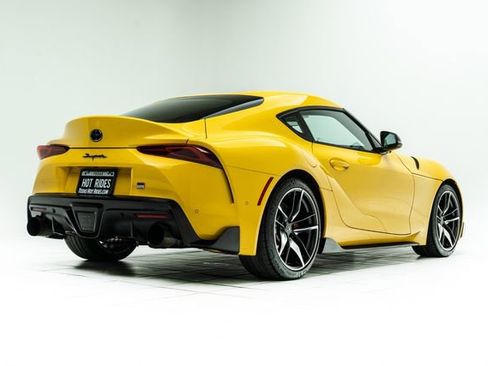 Used 2021 Toyota Supra Premium w/ Driver Assist Package RWD image 12