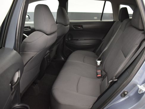 Used 2023 Toyota Corolla Cross LE w/ Moonroof Package AWD/4WD image 12
