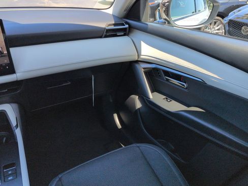 New 2026 MAZDA CX-5 Preferred image 17