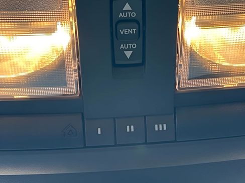 Used 2018 Dodge Challenger T/A image 27