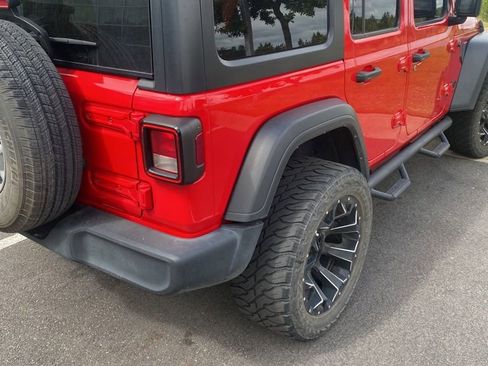 Used 2023 Jeep Wrangler Sport S image 4