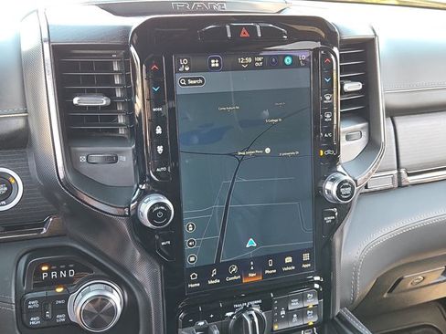 Used 2022 RAM 1500 Limited w/ Trailer Tow Group image 26