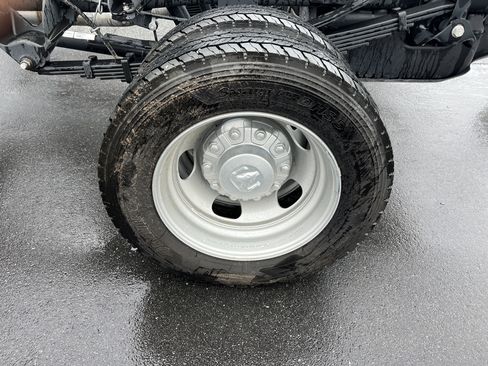 Used 2025 RAM 5500 Tradesman image 10