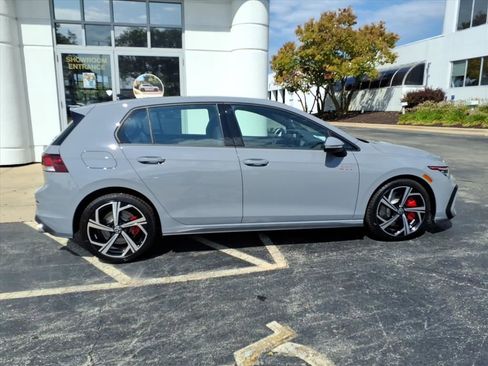 New 2025 Volkswagen GTI SE image 8