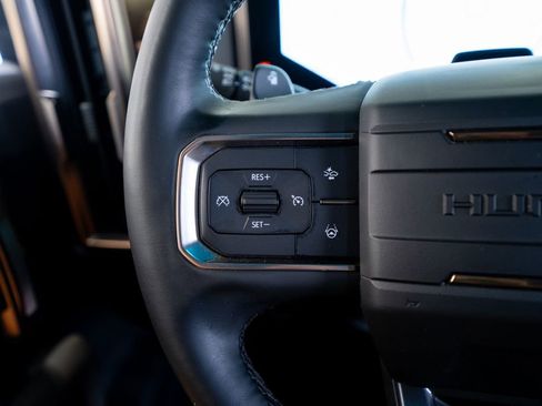 Used 2025 GMC Hummer EV 3X AWD/4WD image 33