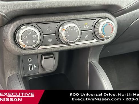 New 2025 Nissan Versa S w/ Trunk Package image 16