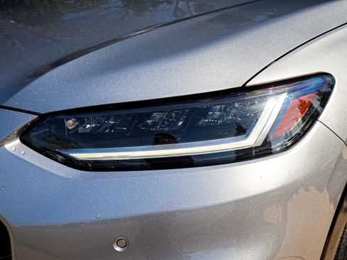 Certified 2026 Honda HR-V EX-L image 6