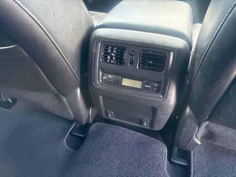 Used 2013 Nissan Pathfinder SL AWD/4WD image 11