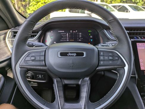 Used 2024 Jeep Grand Cherokee Limited 4xe AWD/4WD image 29