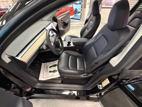Used 2023 Tesla Model Y Long Range AWD/4WD image 51