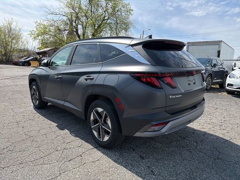 Certified 2025 Hyundai Tucson SEL AWD/4WD image 5
