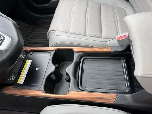 Used 2020 Honda CR-V Touring image 16