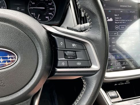 Used 2025 Subaru Outback Premium image 24