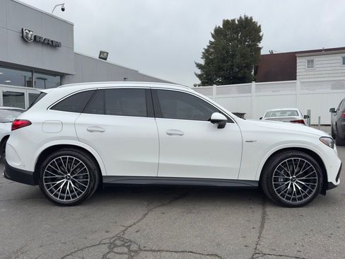 Used 2024 Mercedes-Benz GLC 43 AMG 4MATIC image 9