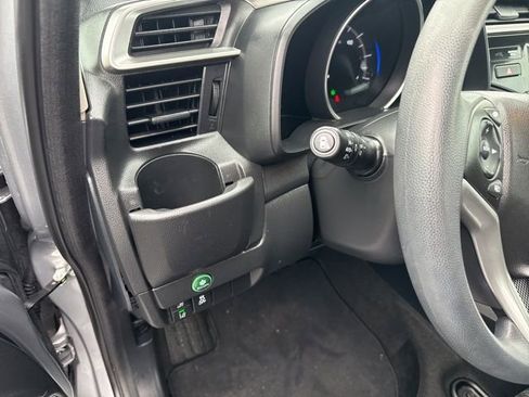 Used 2019 Honda Fit EX image 16