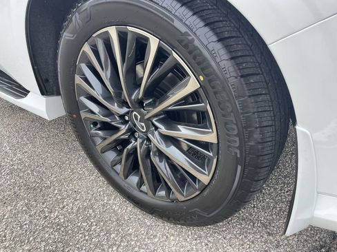 New 2026 INFINITI QX80 Autograph w/ Premium Cargo Package image 11