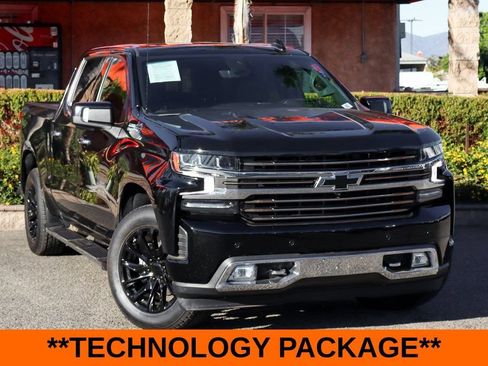 Used 2021 Chevrolet Silverado 1500 High Country w/ Technology Package AWD/4WD image 2