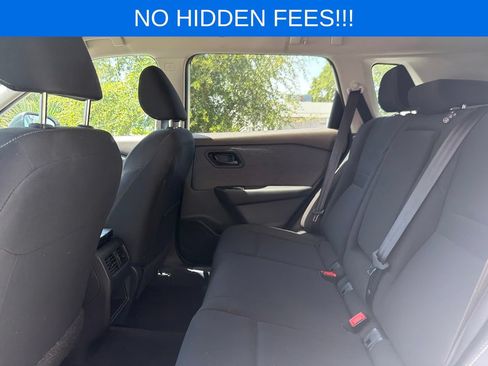 Used 2023 Nissan Rogue S FWD image 35