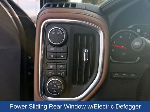 Used 2022 Chevrolet Silverado 2500 High Country w/ Z71 Off-Road Package image 16